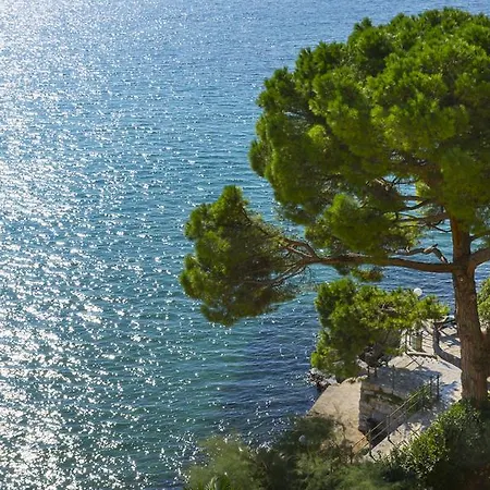 酒店 Smart Selection Belvedere 2*